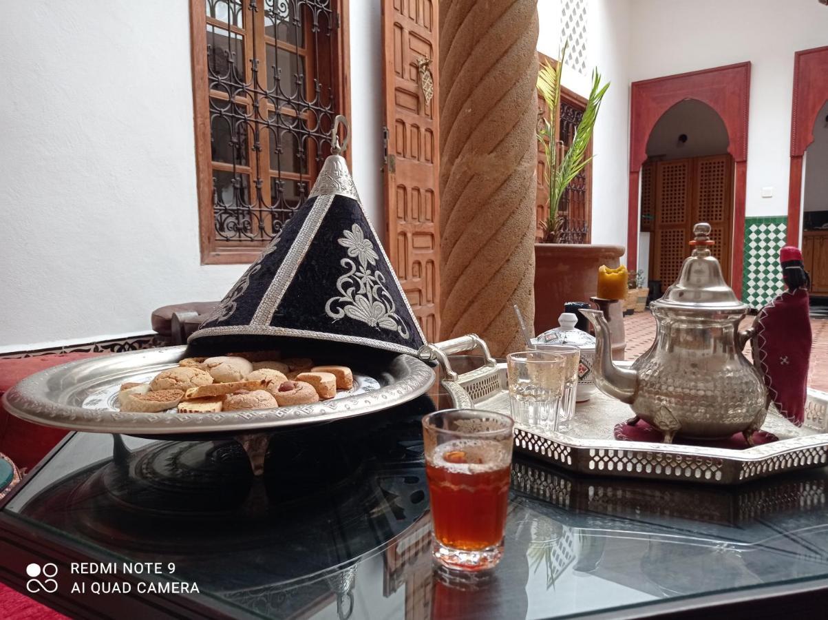 Riad Dar Badiaa Salé Exteriör bild