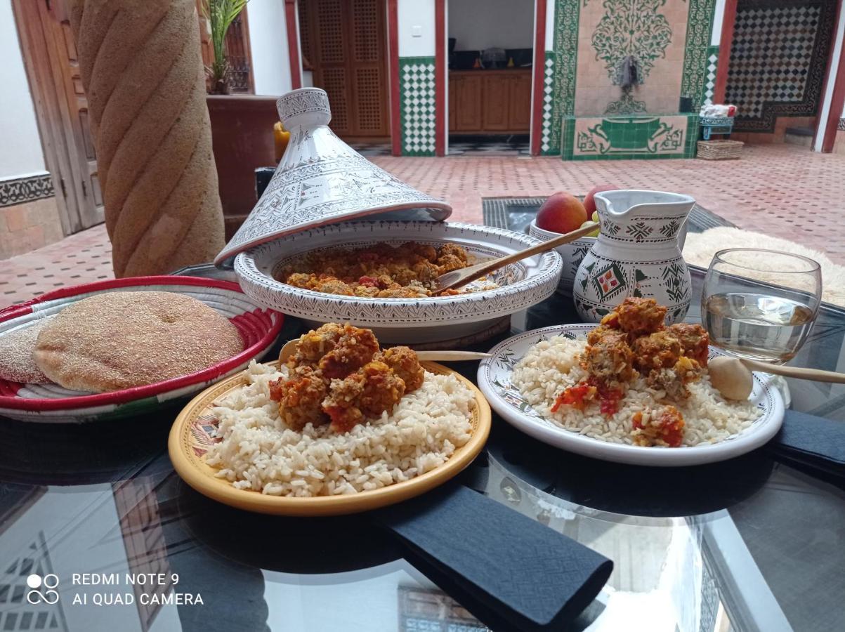 Riad Dar Badiaa Salé Exteriör bild