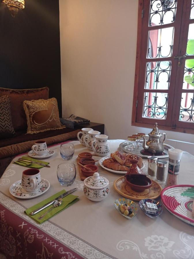 Riad Dar Badiaa Salé Exteriör bild