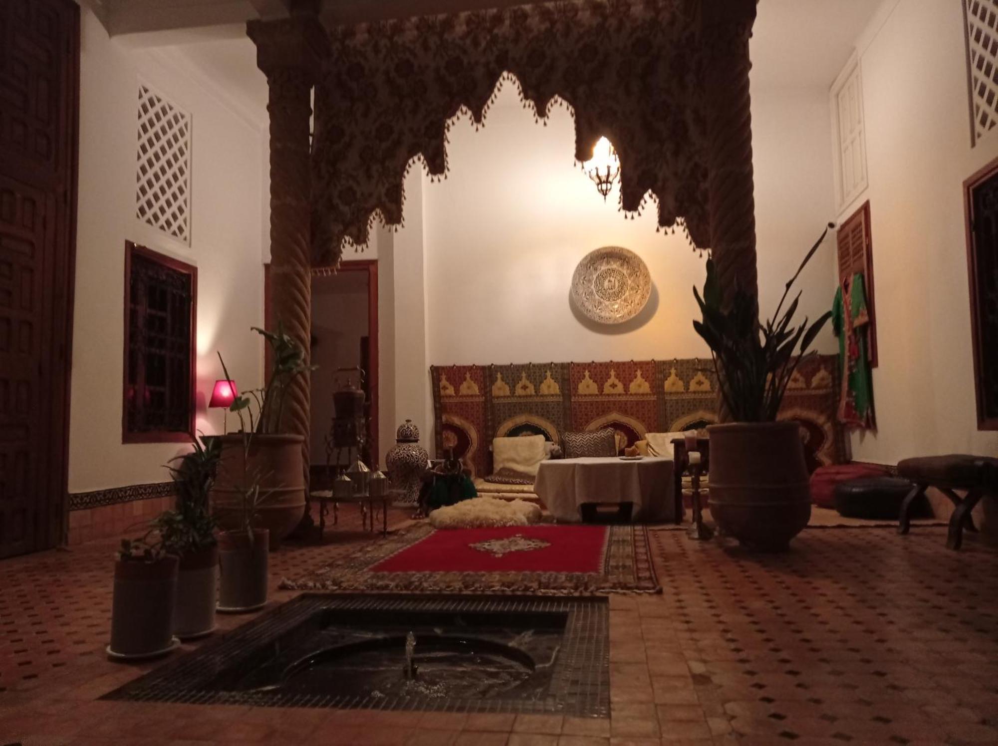 Riad Dar Badiaa Salé Exteriör bild